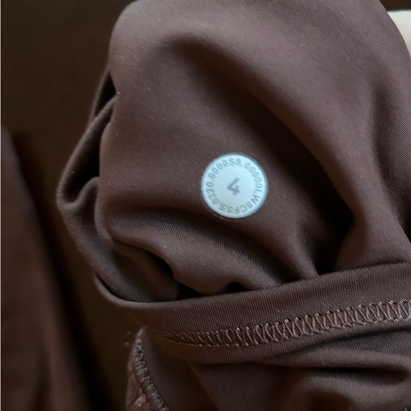 Lululemon fast and free 28” brushed - Picture 5 of 5